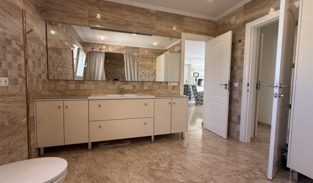 Reventa - Villa -
Torrevieja - Costa Blanca