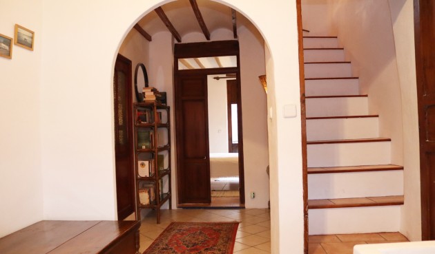 Brukt - Town House -
Castell de Castells - Inland