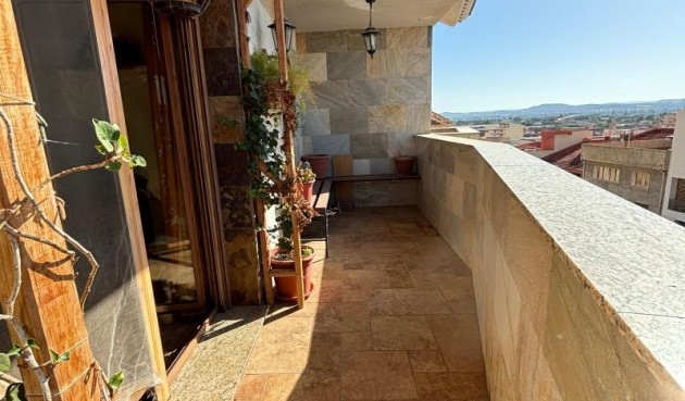 Resale - Villa -
Redován - Inland