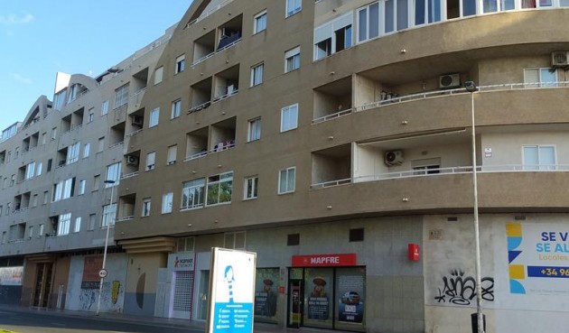 Resale - Apartment -
Torrevieja - El Molino