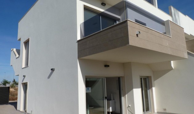 Nybygg - Town House -
Pilar de la Horadada