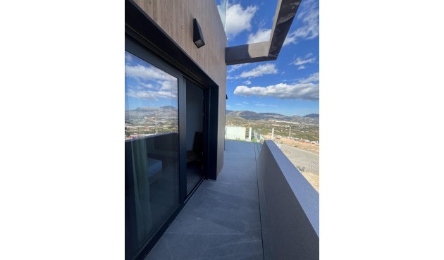 Nybyggnation - Town House -
Polop - PAU1