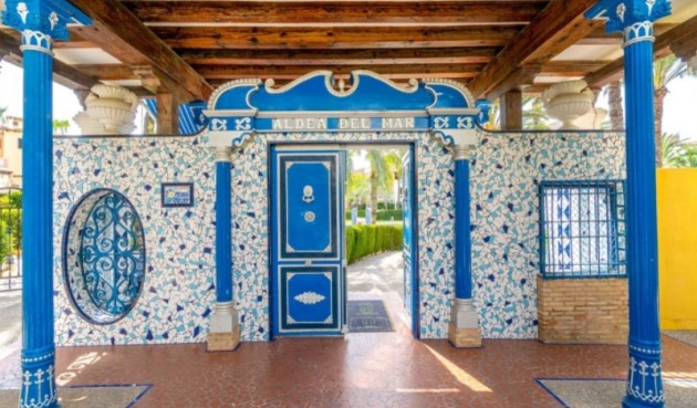 Resale - Penthouse -
Torrevieja - Costa Blanca