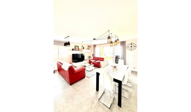 Resale - Apartment -
Orihuela Costa - Villamartín-las Filipinas