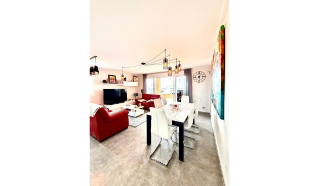 Resale - Apartment -
Orihuela Costa - Villamartín-las Filipinas