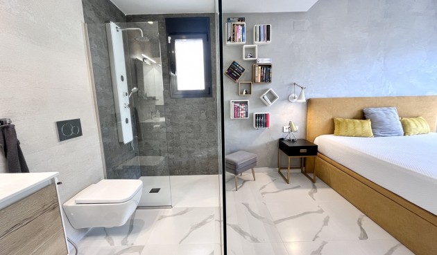 Resale - Apartment -
San Miguel de Salinas - Inland