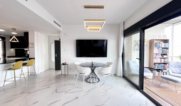 Resale - Apartment -
San Miguel de Salinas - Inland