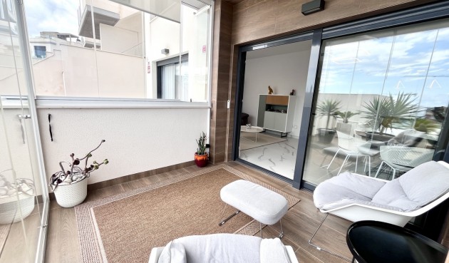 Resale - Apartment -
San Miguel de Salinas - Inland