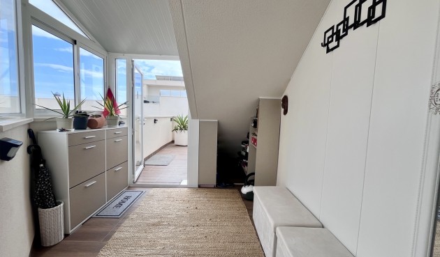 Resale - Apartment -
San Miguel de Salinas - Inland