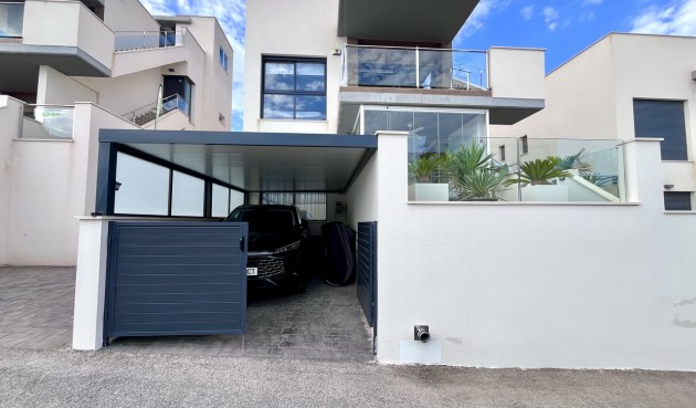 Resale - Apartment -
San Miguel de Salinas - Inland