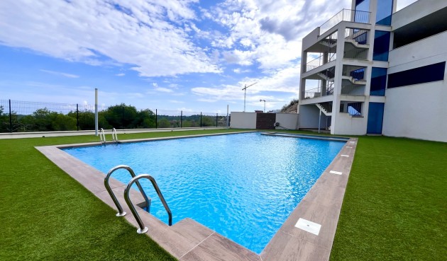 Resale - Apartment -
San Miguel de Salinas - Inland