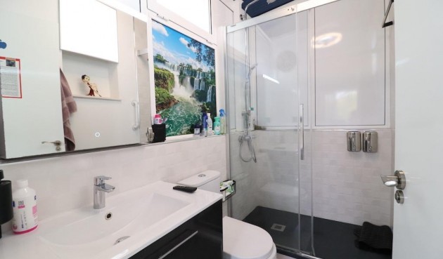 Återförsäljning - Villa -
Orihuela Costa - Costa Blanca