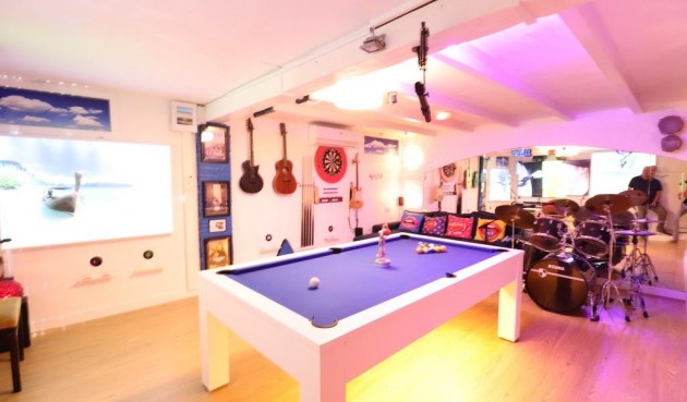 Återförsäljning - Villa -
Orihuela Costa - Costa Blanca