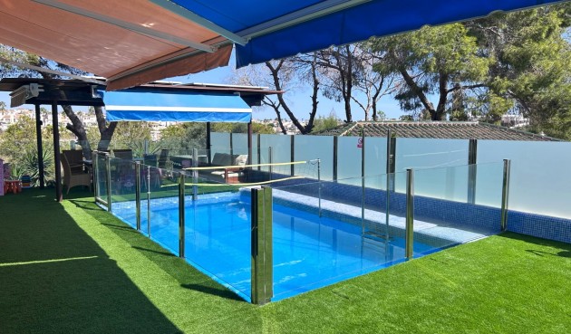 Återförsäljning - Villa -
Orihuela Costa - Costa Blanca