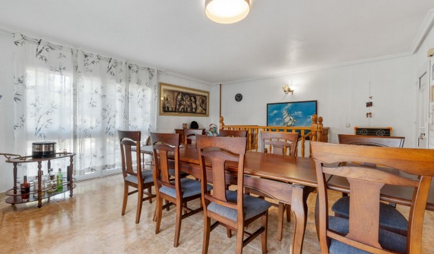 Resale - Villa -
Torrevieja - Los Balcones