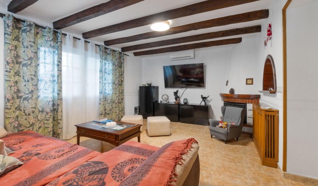 Resale - Villa -
Torrevieja - Los Balcones