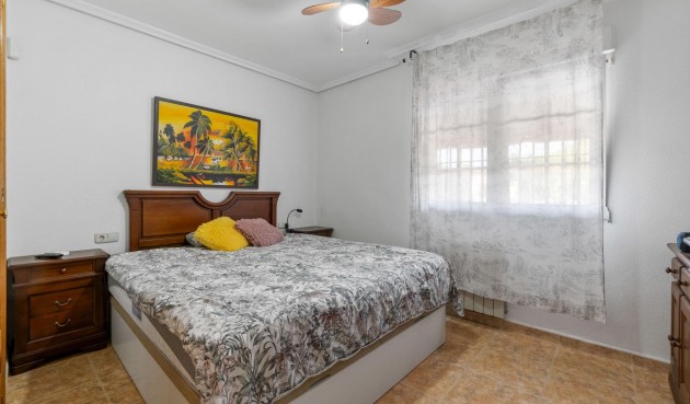 Resale - Villa -
Torrevieja - Los Balcones