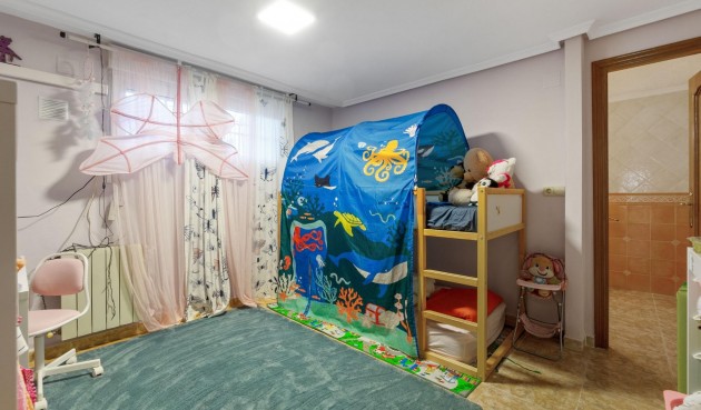 Resale - Villa -
Torrevieja - Los Balcones