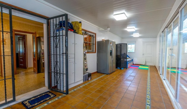 Resale - Villa -
Torrevieja - Los Balcones