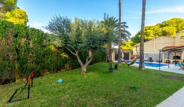 Resale - Villa -
Torrevieja - Los Balcones