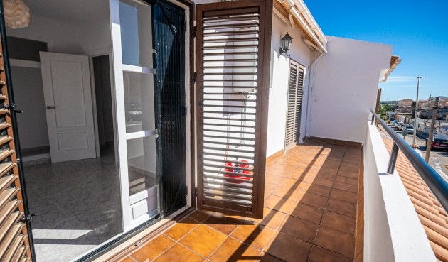 Resale - Villa -
San Miguel de Salinas - Inland