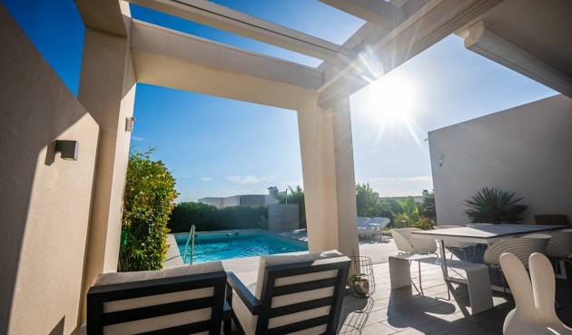 Resale - Villa -
Algorfa - Inland