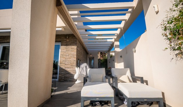 Resale - Villa -
Algorfa - Inland