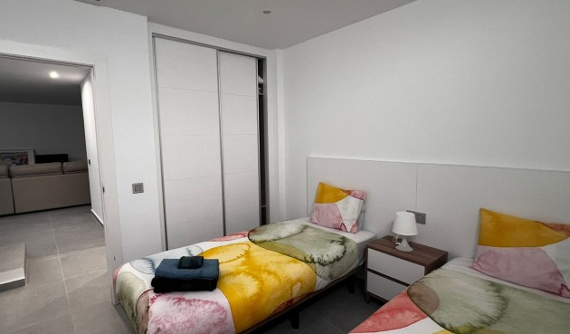 Resale - Villa -
Algorfa - Inland