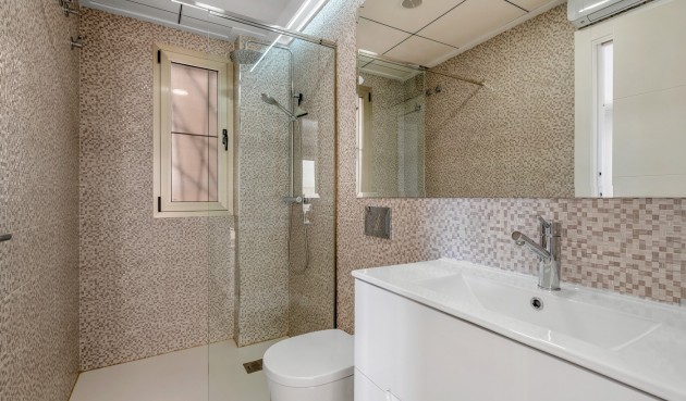 Resale - Villa -
Orihuela - Inland