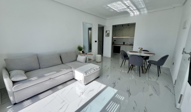 Brukt - Toppleilighet -
Playa Flamenca - Costa Blanca