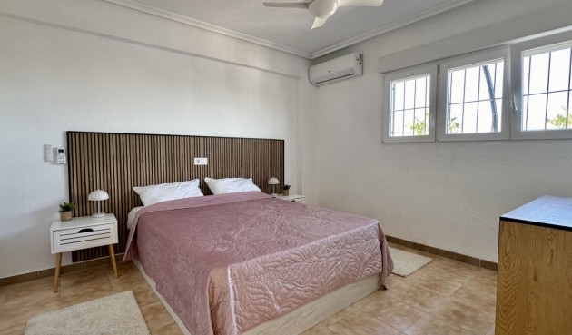 Brukt - Apartment -
Orihuela Costa - Costa Blanca