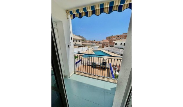 Brukt - Town House -
Aquilas