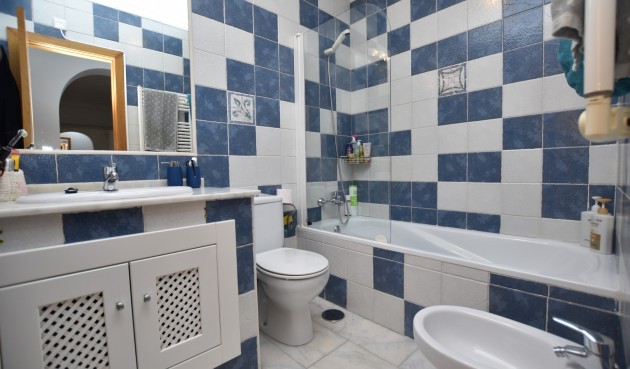 Återförsäljning - Town House -
Algorfa - Inland