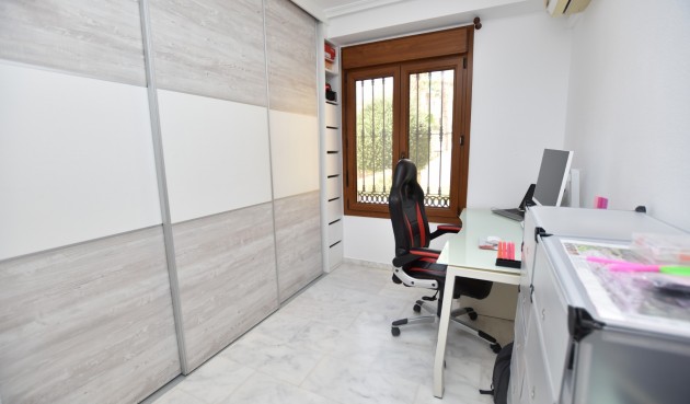 Återförsäljning - Town House -
Algorfa - Inland