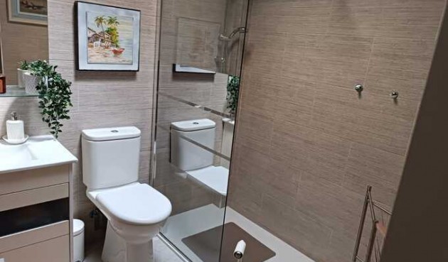 Brukt - Villa -
Daya Nueva - Costa Blanca