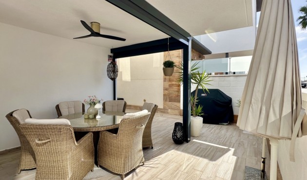 Resale - Villa -
Orihuela Costa - Costa Blanca