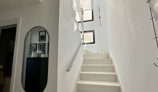 Resale - Villa -
Orihuela Costa - Costa Blanca