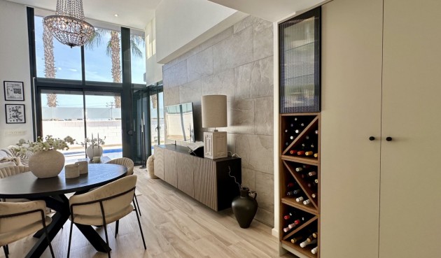 Resale - Villa -
Orihuela Costa - Costa Blanca