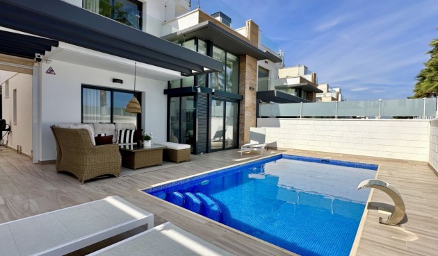 Resale - Villa -
Orihuela Costa - Costa Blanca