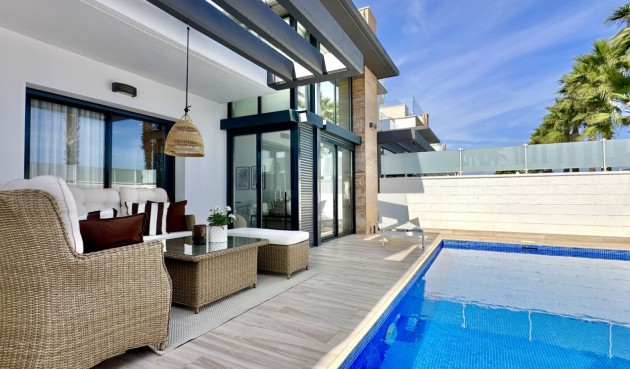 Resale - Villa -
Orihuela Costa - Costa Blanca