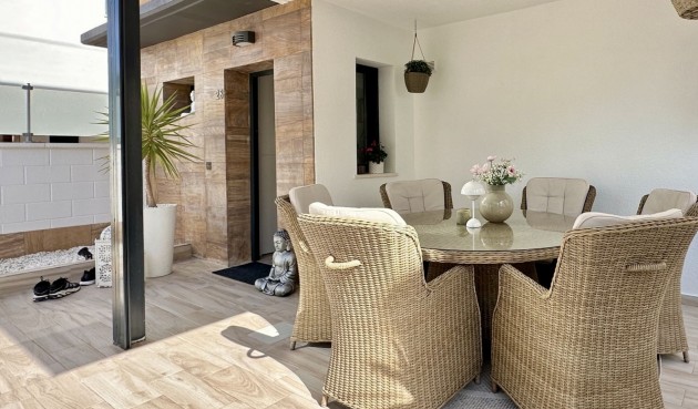 Resale - Villa -
Orihuela Costa - Costa Blanca