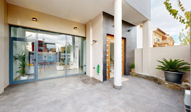 Resale - Villa -
Molina De Segura - Torrealta