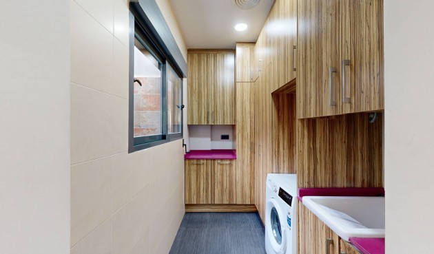 Resale - Villa -
Molina De Segura - Torrealta