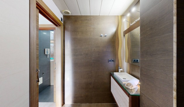 Resale - Villa -
Molina De Segura - Torrealta