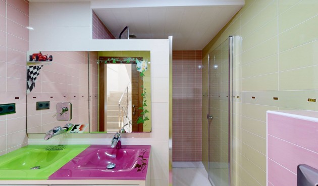 Resale - Villa -
Molina De Segura - Torrealta