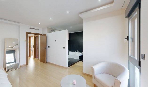 Resale - Villa -
Molina De Segura - Torrealta