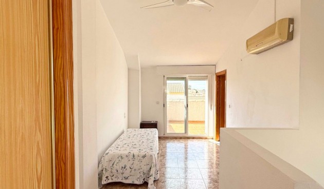 Brukt - Town House -
Orihuela Costa - Costa Blanca