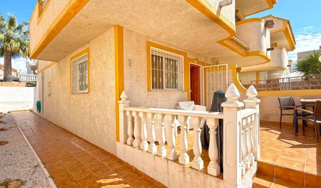 Brukt - Town House -
Orihuela Costa - Costa Blanca