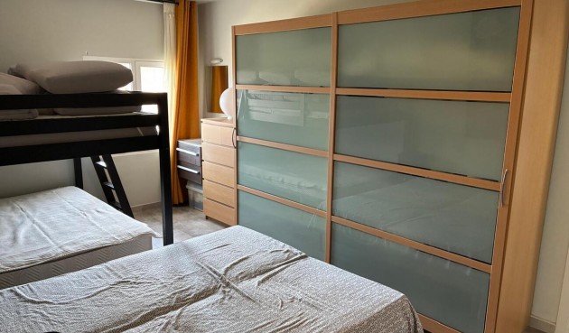 Resale - Villa -
Crevillent - Costa Blanca