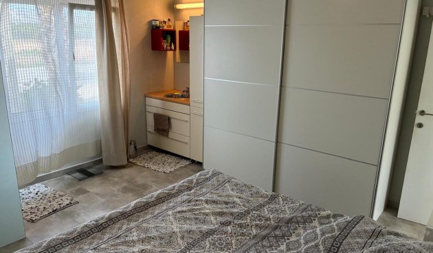 Resale - Villa -
Crevillent - Costa Blanca